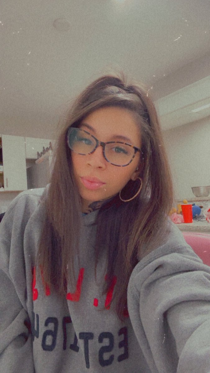 Pee_Wizzle's tweet photo. Just showing face. It’s been a while ❤️ https://t.co/QKpx11W7IX