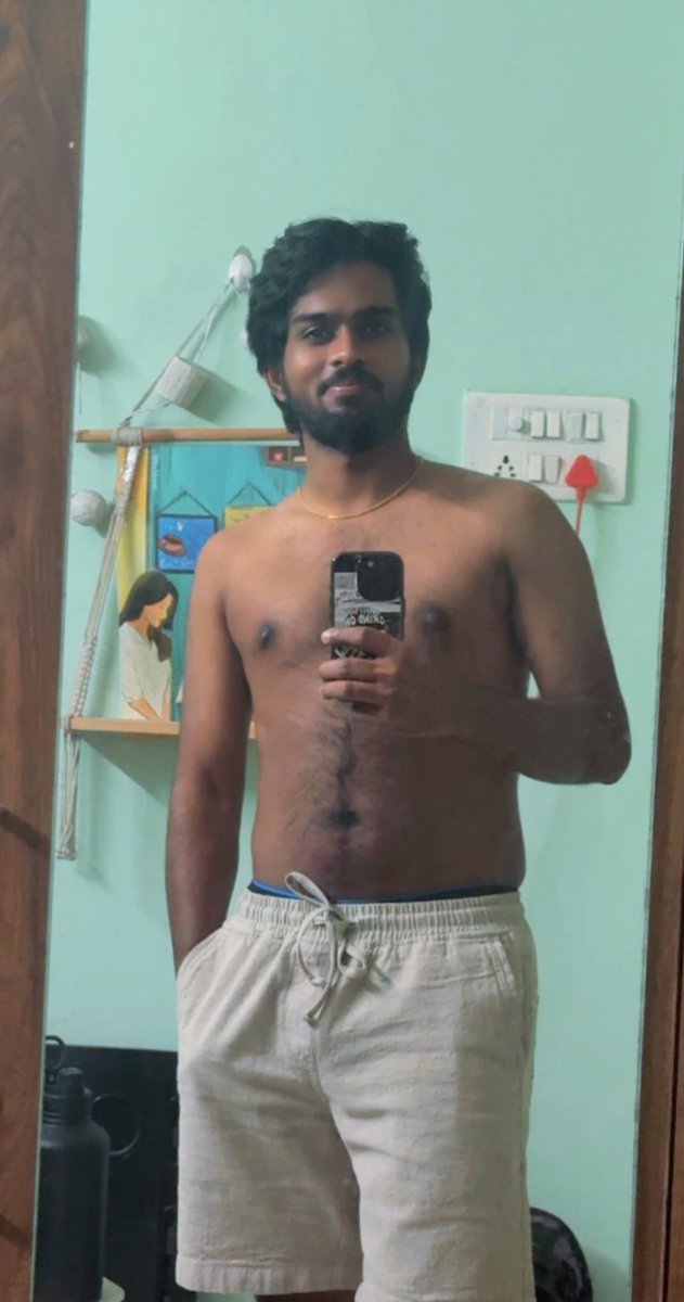 twosomeprinces's tweet photo. ***EXCLUSIVE*** BP engira BalaPrabakar oda Nude pic namma page la upload pannirukom 💀😈 Only Limited time guys 🥵🐂 Seekiram poi link click panni paatrunga 😈 

RETWEET MAXXXXXX 🐂🔗

Link - https://t.co/rVAw9LXn8x https://t.co/A4g3wcyE6M
