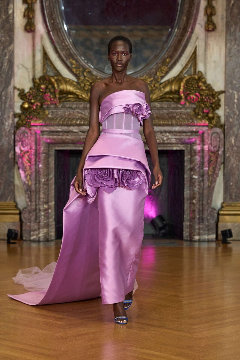 The ROSE dresses of ✨️Esé Azénabor✨️ Fall/Winter 2026.🪡
