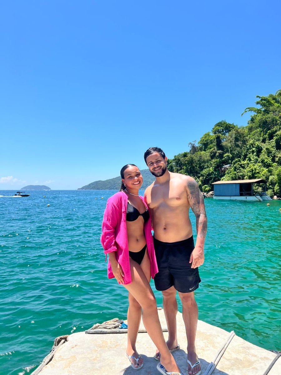 fonsecabeaa's tweet photo. Completando 25 anos da melhor forma 💙 https://t.co/tImv11TZvk