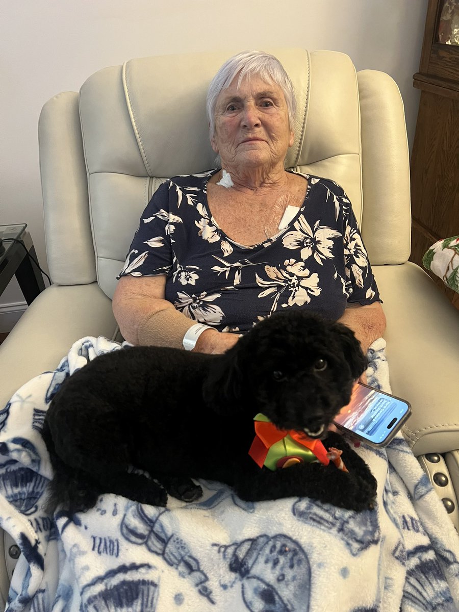 ShannonWSmith's tweet photo. She’s home!
Thank you so much for praying! Over and over we have seen the power of Jesus working through your prayers and I’ve heard mom say that she believes in the power of prayer more than ever! We are blessed and grateful! https://t.co/6K7McrhDx1