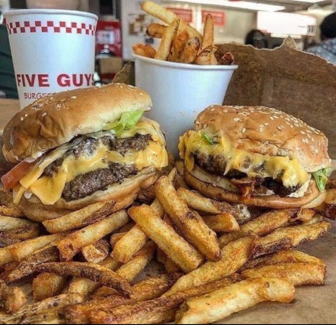 chefsevenn's tweet image. Describe Five Guys in TWO words or less