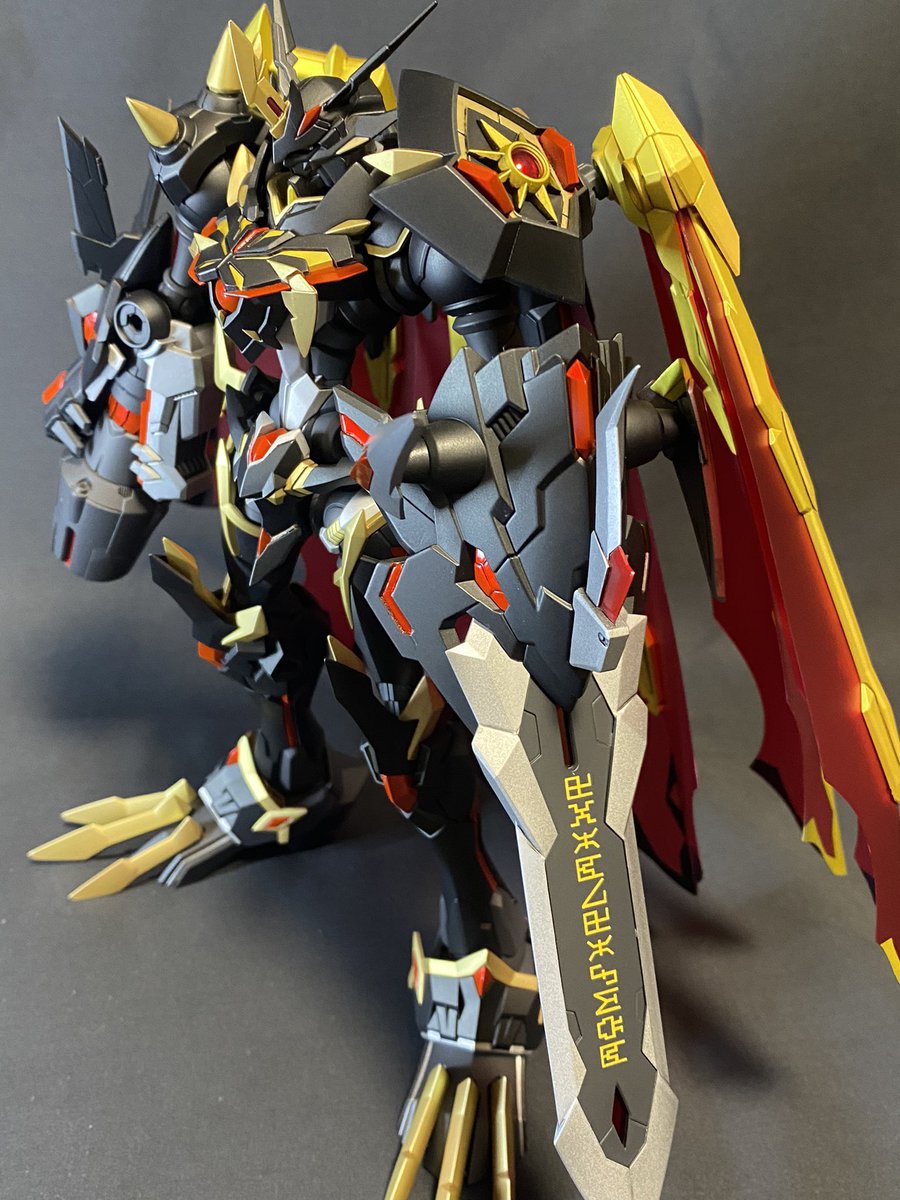 boss_boss_zero's tweet image. オメガモンX抗体は黒くしちゃった派閥です