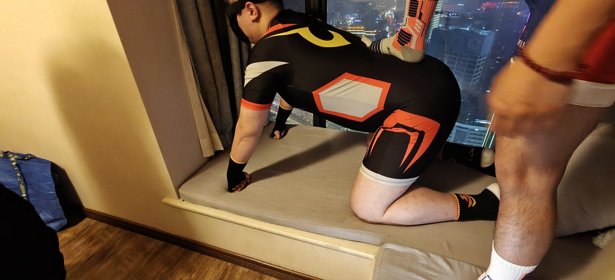 黑涩的喵 tweet media