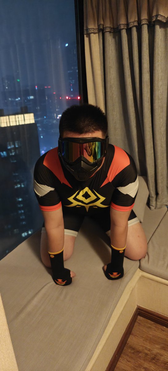 黑涩的喵 tweet media