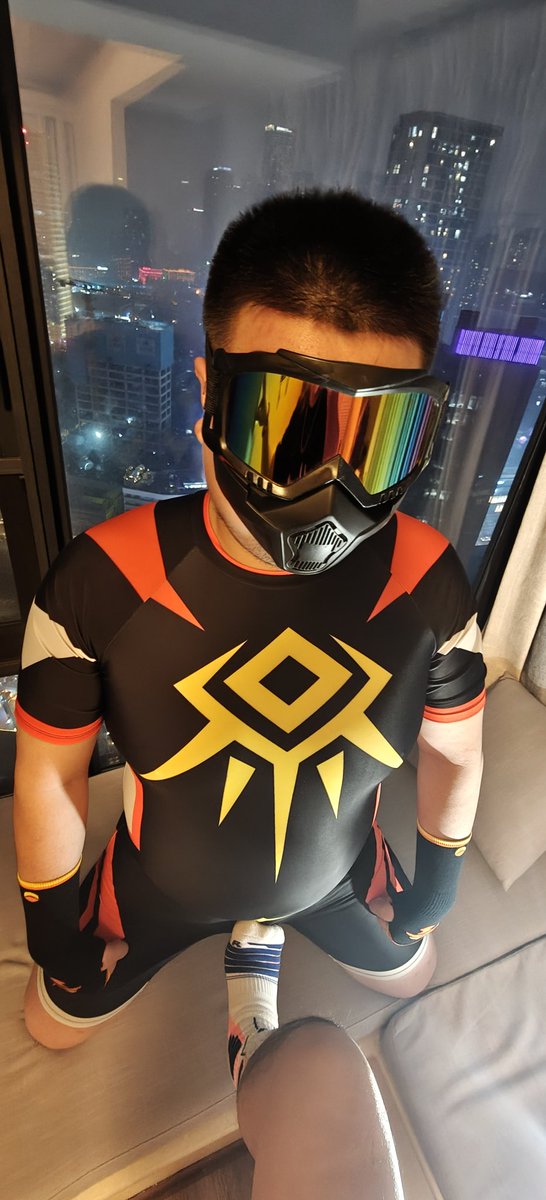 黑涩的喵 tweet media