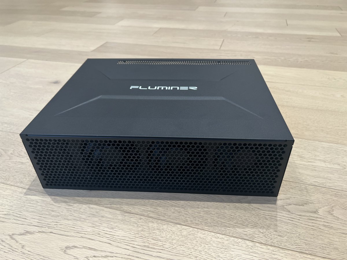 NullHashrate's tweet image. We tested the Fluminer T3 ASIC. Everyone that is shitting on it doesn't understand its true potential. Checkout the Vid👇 You might like this @altair_tech 

youtube.com/shorts/Vh2fAO-…