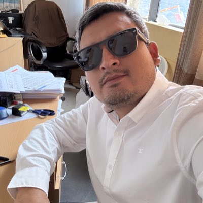 Jantosague's tweet photo. #NuevaFotoDePerfil https://t.co/1krH3TJv2k