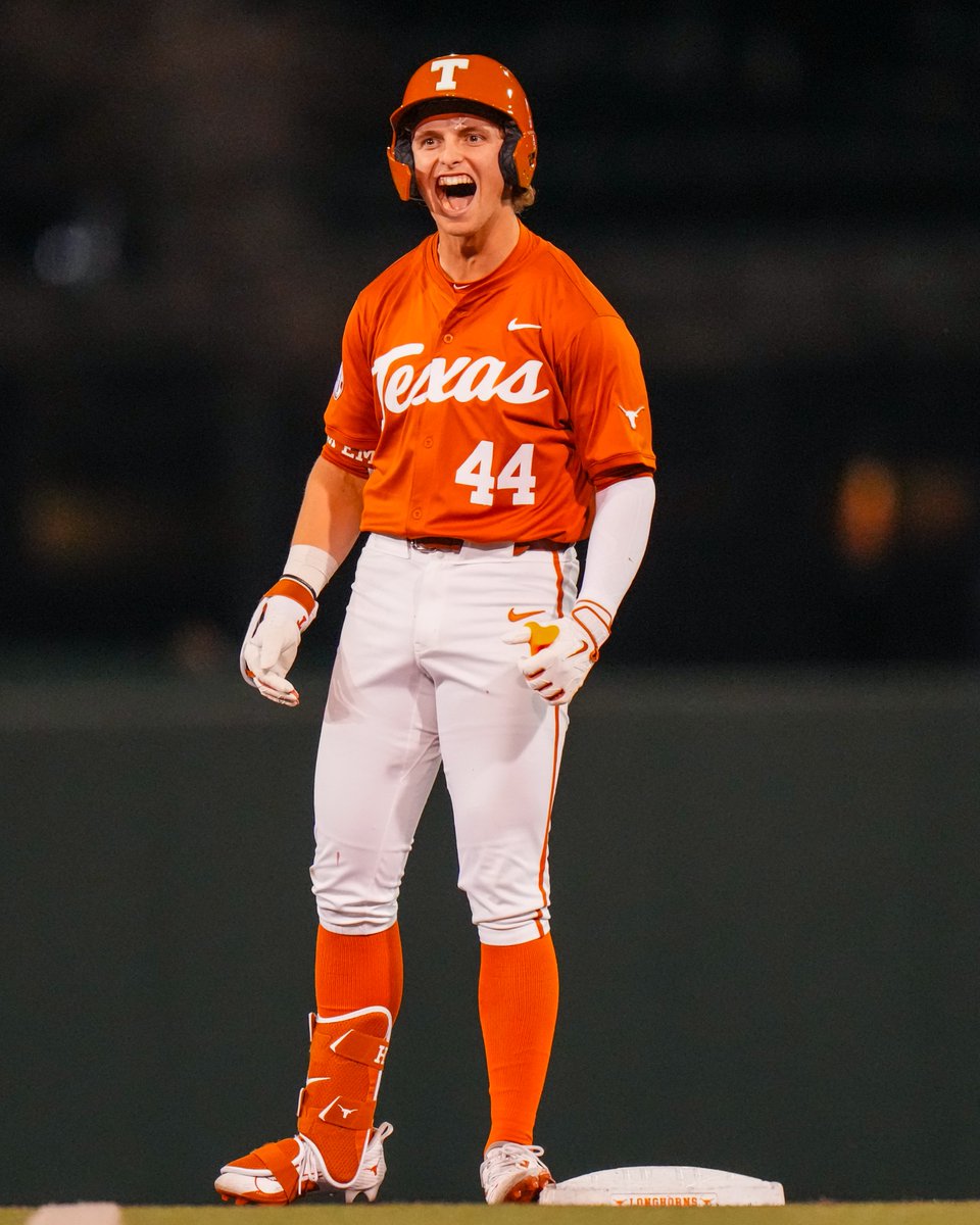 Texas Baseball tweet media