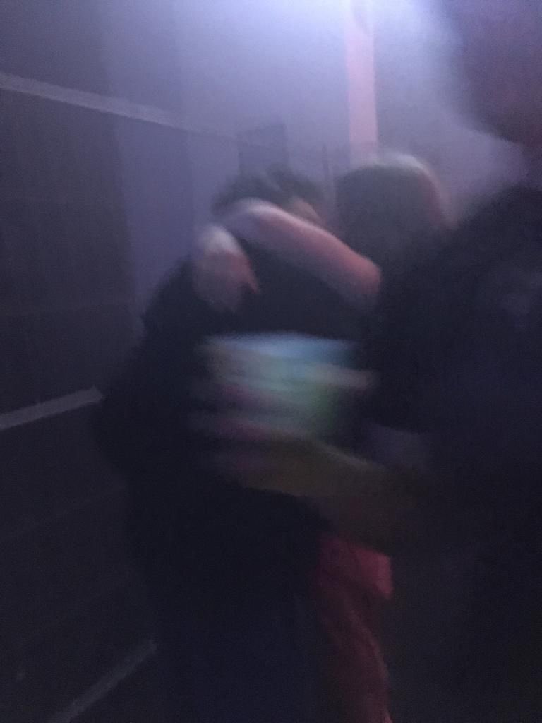 grazi 🥂 tweet media