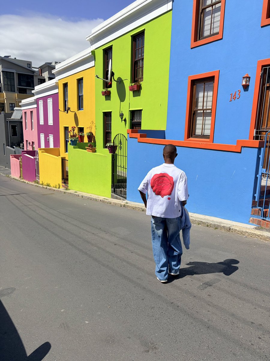 Calvin_Mathekga's tweet photo. Street full of color, heart full of purpose. https://t.co/9B7WpmrxRY