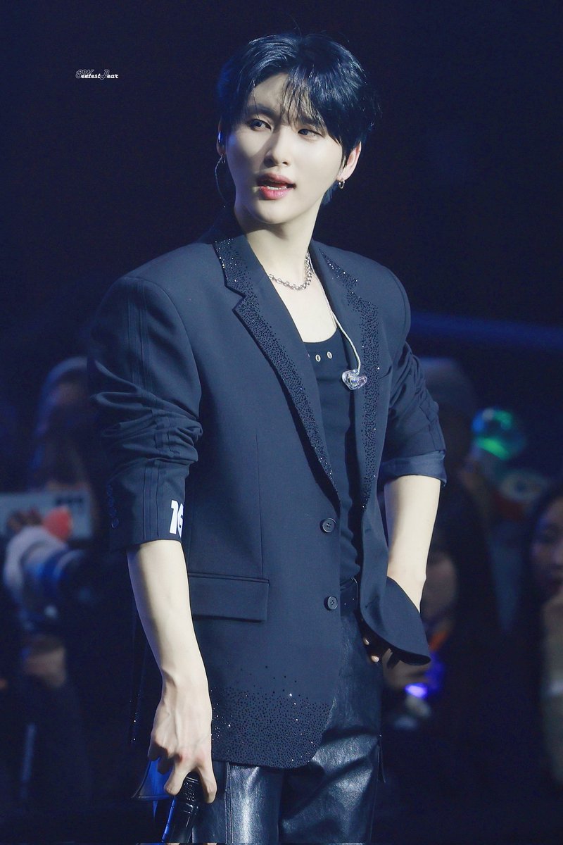 𝑺𝑾𝒆𝒆𝒕𝒆𝒔𝒕 𝑩𝒆𝒂𝒓 ᰔ tweet media