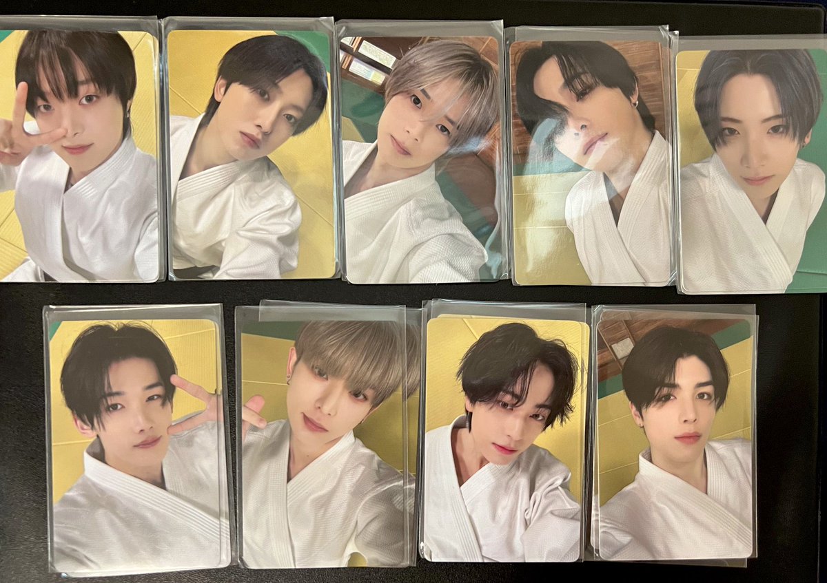 &TEAM トレカ 買取 共同購入 yzy ☆譲：月狼2.0、4.0 ☆求：800円