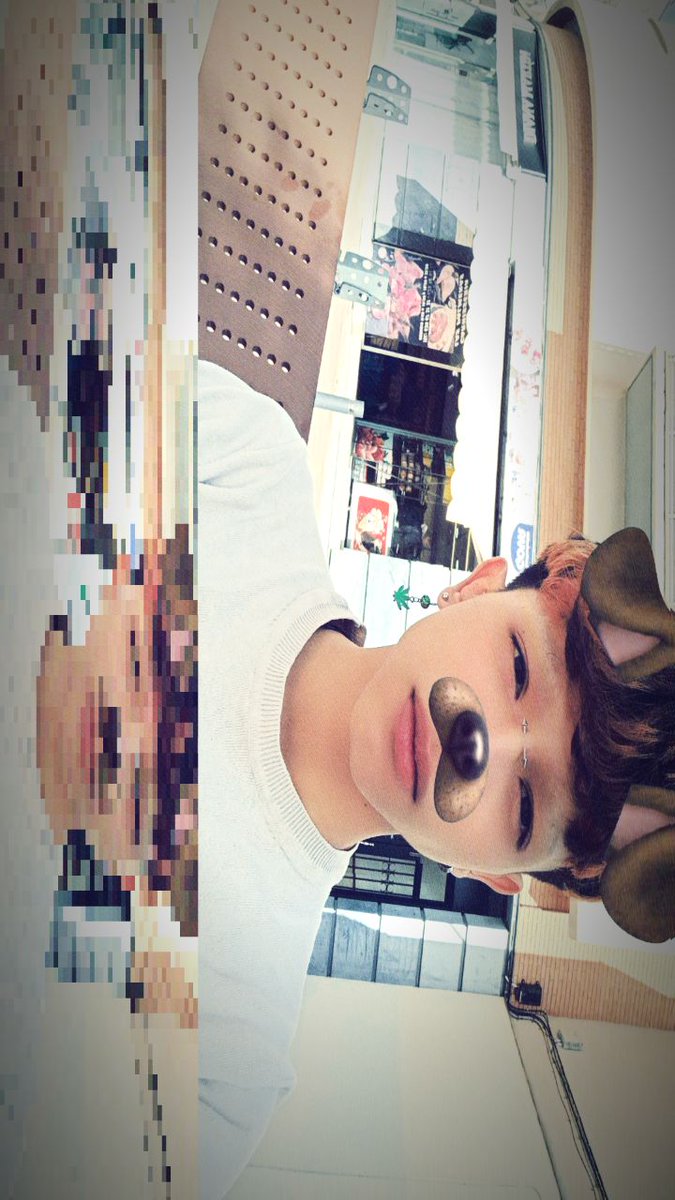 Alexanderizo tweet media