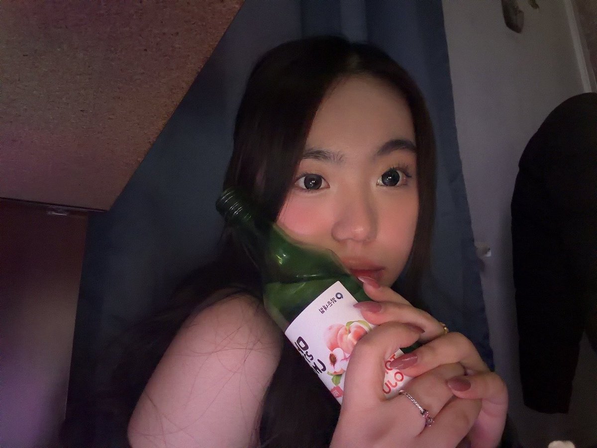 mina 心 tweet media