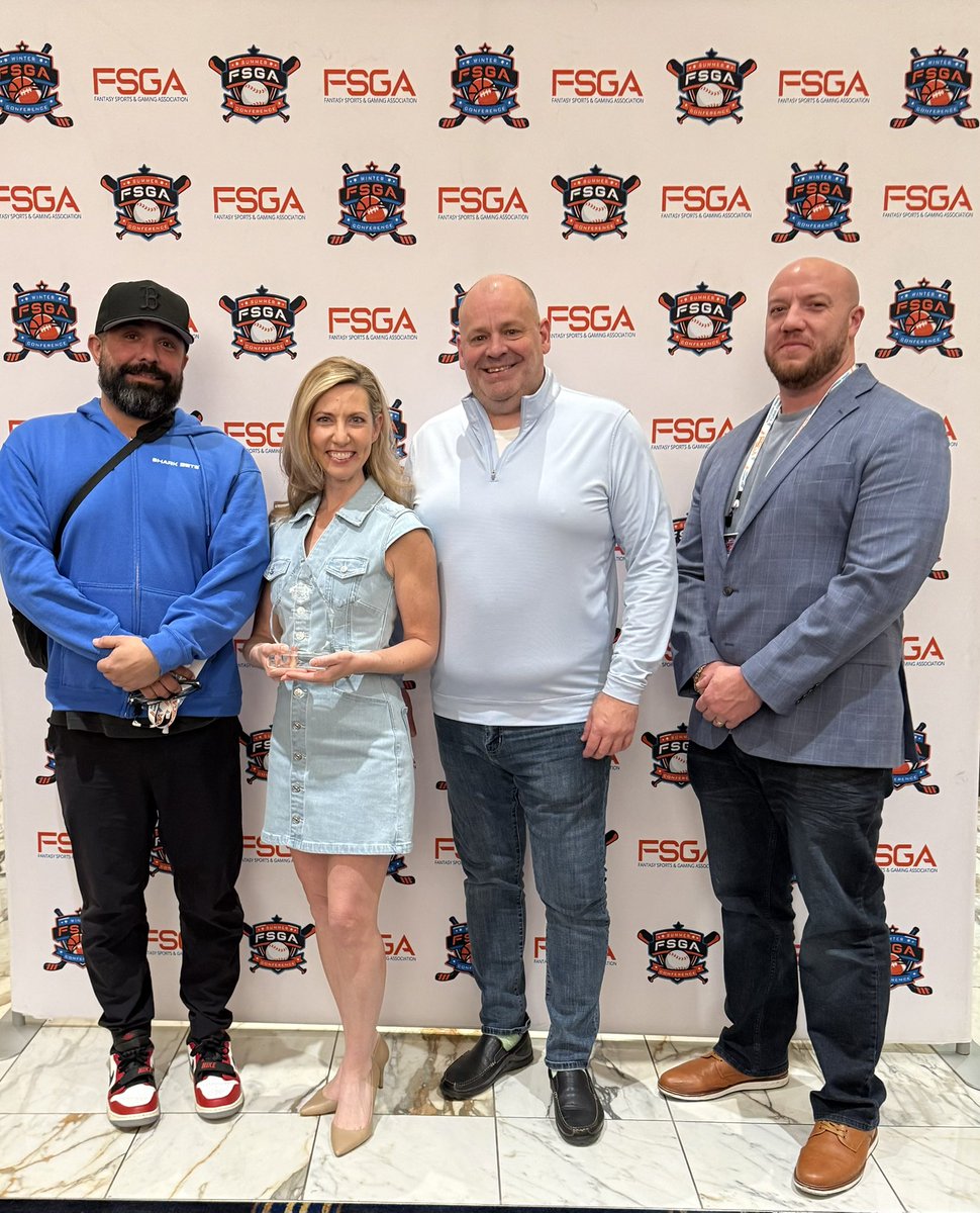 Jennifer Piacenti tweet media