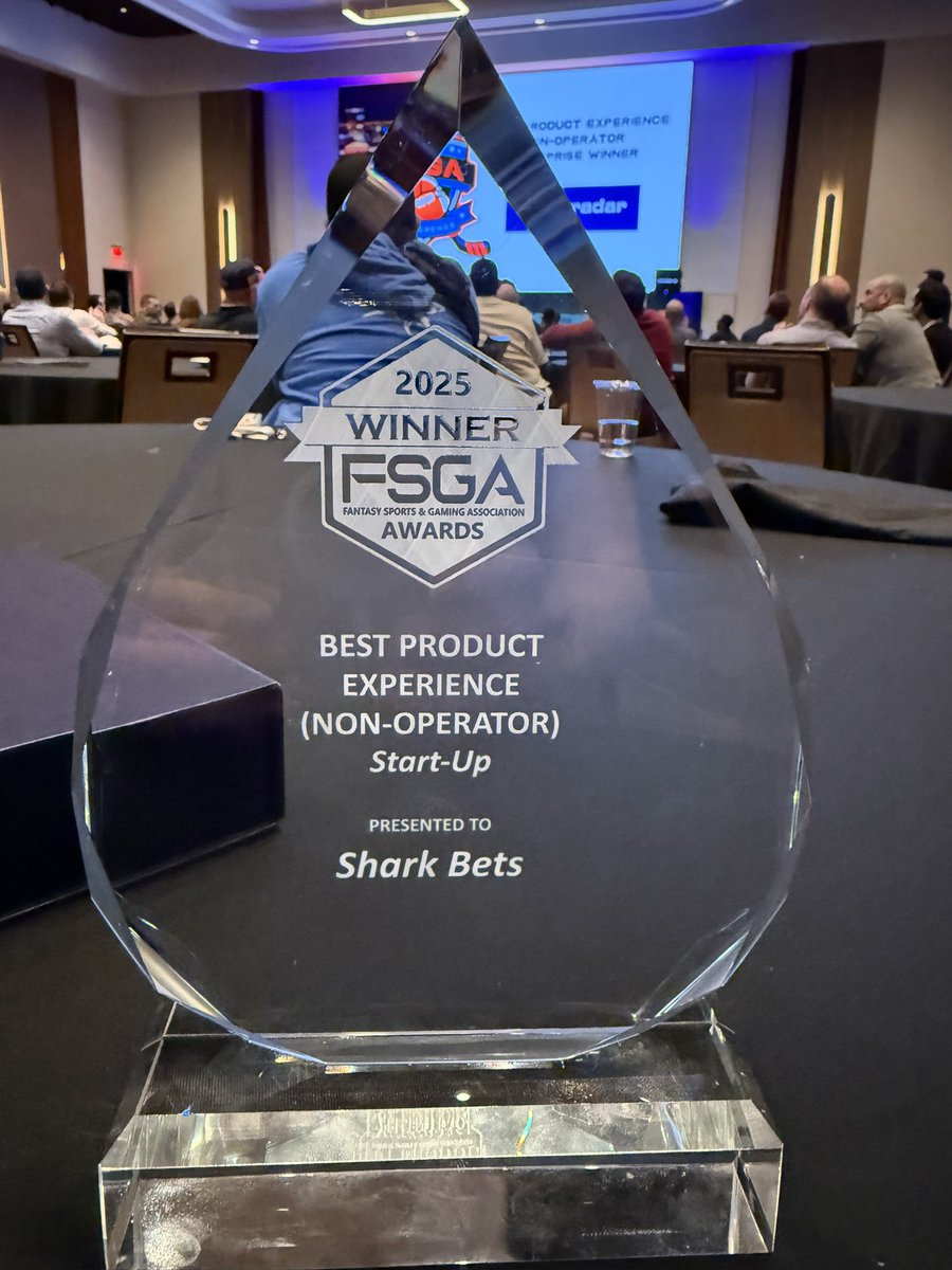 Jennifer Piacenti tweet media