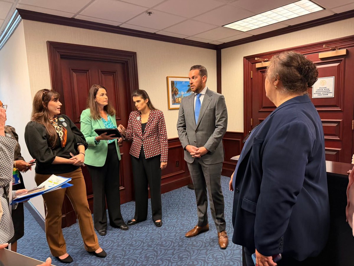 Communication 4 ALL tweet media