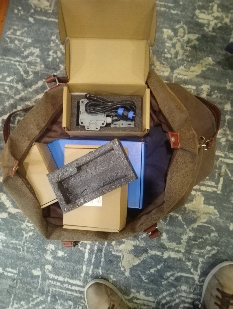 Flight to AKL this AM aviation security inspected my bags yet again. These days I pack my bag in the order of the kit they are most likely to want a look at.