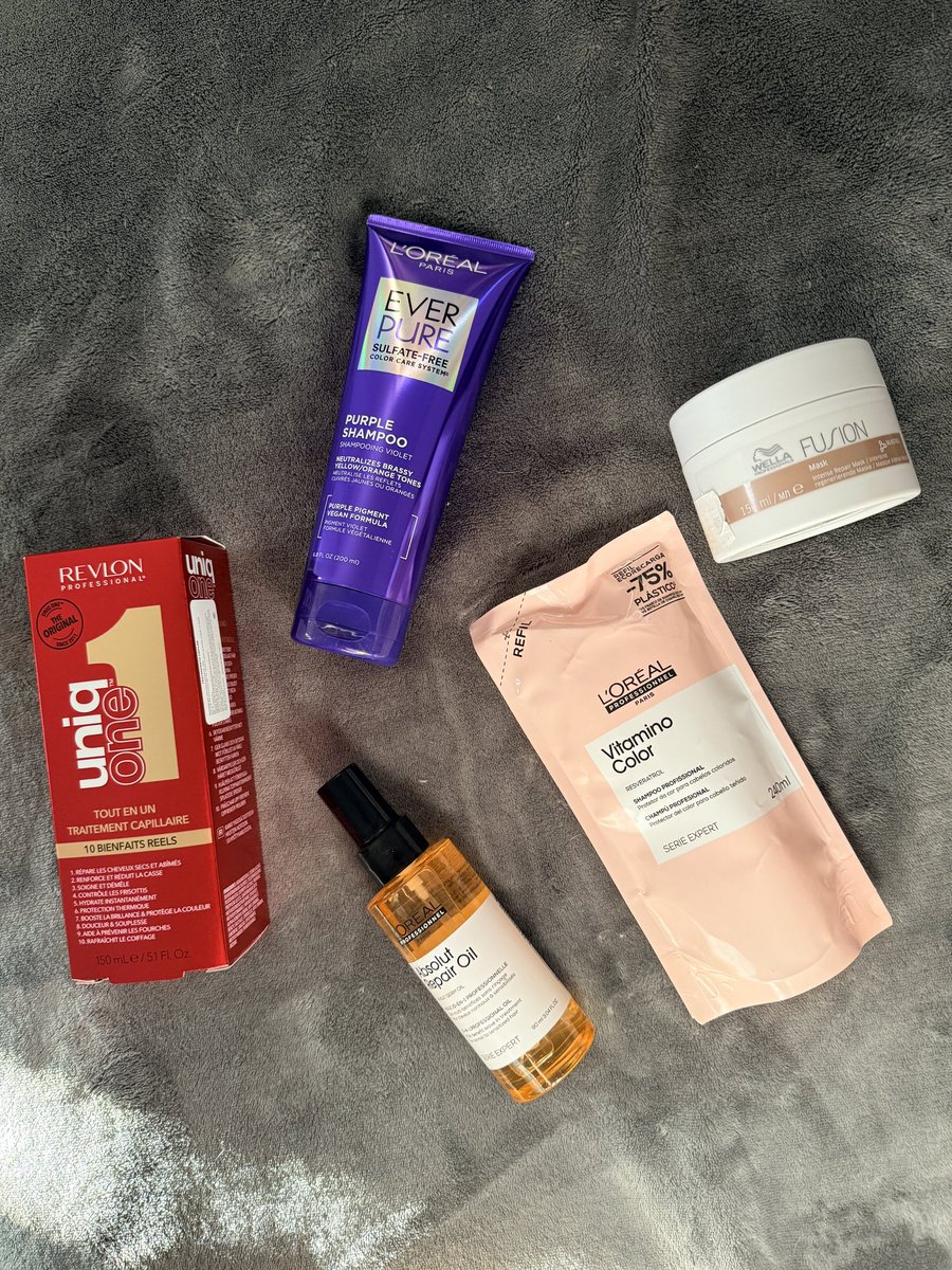 michrodi's tweet photo. Hair care starter pack 💆🏼‍♀️ https://t.co/flAFoL4VGq