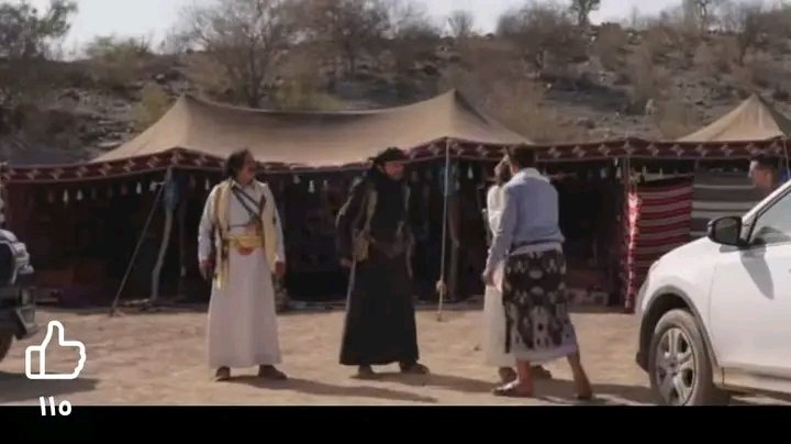 خطأ فادح وقع فيه العاملون في مسلسل دروب المرجلة حيث تم إظهار الكلاب في وضعٍ مُخلّ خلال شهر رمضان لم يتم احترام الشهر المبارك ولا احترام الجمهور والقيم والأخلاق اليمنية الاصيلة 
 كيف سمح العاملون في دروب المرجلة لأنفسهم بإظهار الكلاب بهذا الشكل؟
#دروب_المرجلة