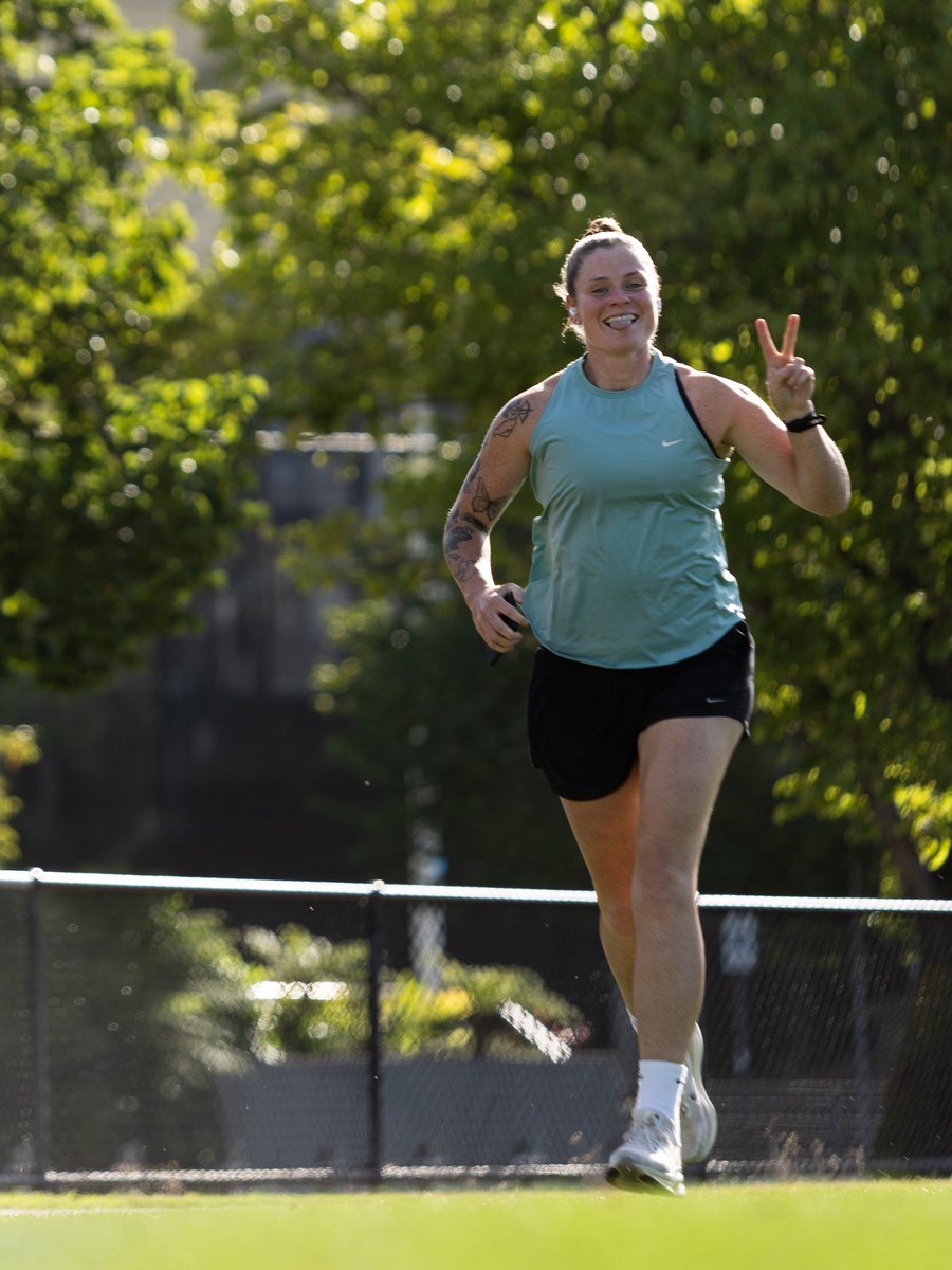 CollingwoodAFLW's tweet photo. Things you love to see 🫶

After missing 2025 to an ankle injury, our No.3 Bri Davey has been working like a machine this off-season 🏃‍♀️ https://t.co/YLxA3VuK3z