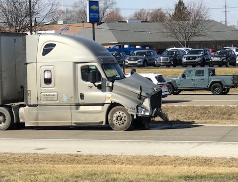 libsoftiktok's tweet image. BREAKING: A man who’s now being detained for ICE just ran a red light with his truck and kiIIed a man in Indiana

This has to stop.

GET THESE PEOPLE OFF OUR ROADS