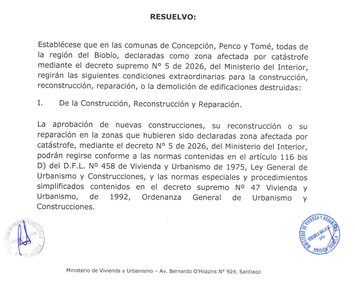 CEspinozaQ's tweet photo. Sobre la polémica de las firmas para demolición que la ministra Antonia Orellana endilgó al alcalde de Penco, Rodrigo Vera, existe la Resolución Exenta 239-2026 del MINVU que indica que NO SE REQUIERE permiso municipal para demoler, la firma no es necesaria @Cooperativa https://t.co/jDsxuvkhbv