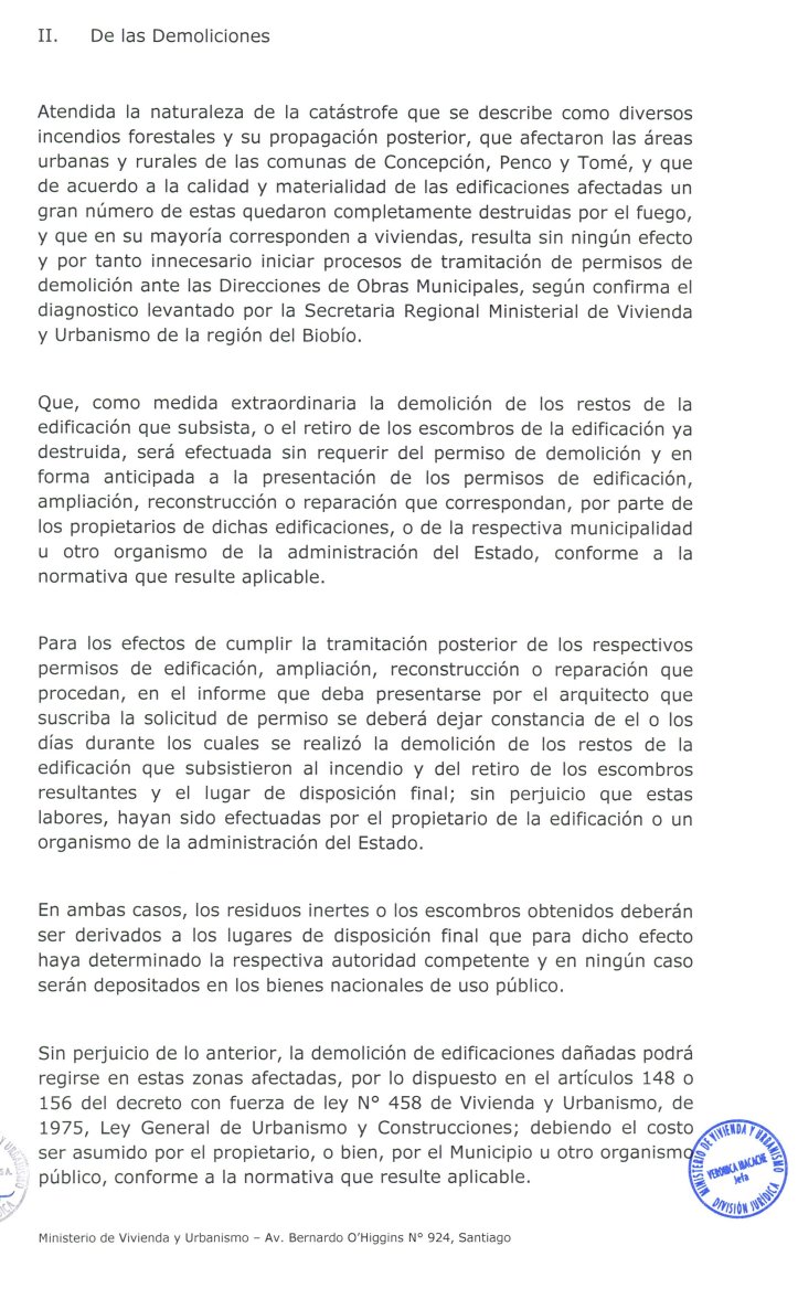 CEspinozaQ's tweet photo. Sobre la polémica de las firmas para demolición que la ministra Antonia Orellana endilgó al alcalde de Penco, Rodrigo Vera, existe la Resolución Exenta 239-2026 del MINVU que indica que NO SE REQUIERE permiso municipal para demoler, la firma no es necesaria @Cooperativa https://t.co/jDsxuvkhbv