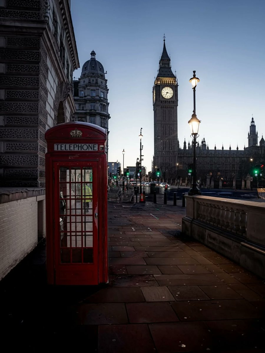 TravelBucketX's tweet photo. London, UK 🇬🇧 https://t.co/kmKuFRFzGj