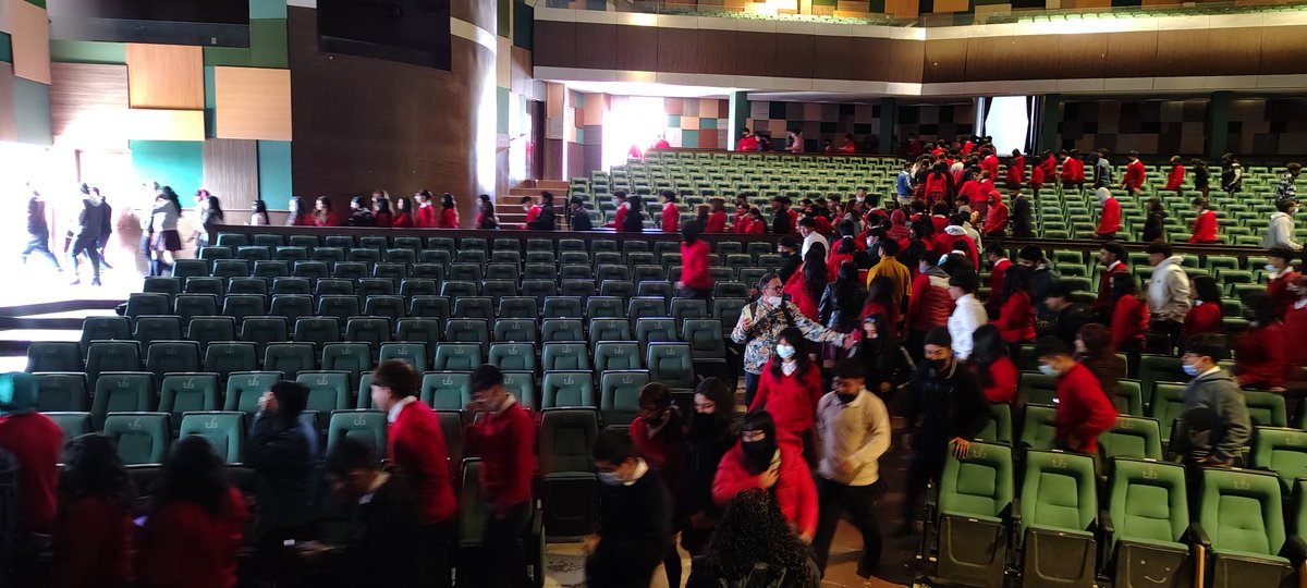 epo124's tweet photo. En la EPO124 Participamos en el Simulacro 2026 de la CDMX y municipios del Estado de México 🏫🚨 https://t.co/i5K58kS4jU