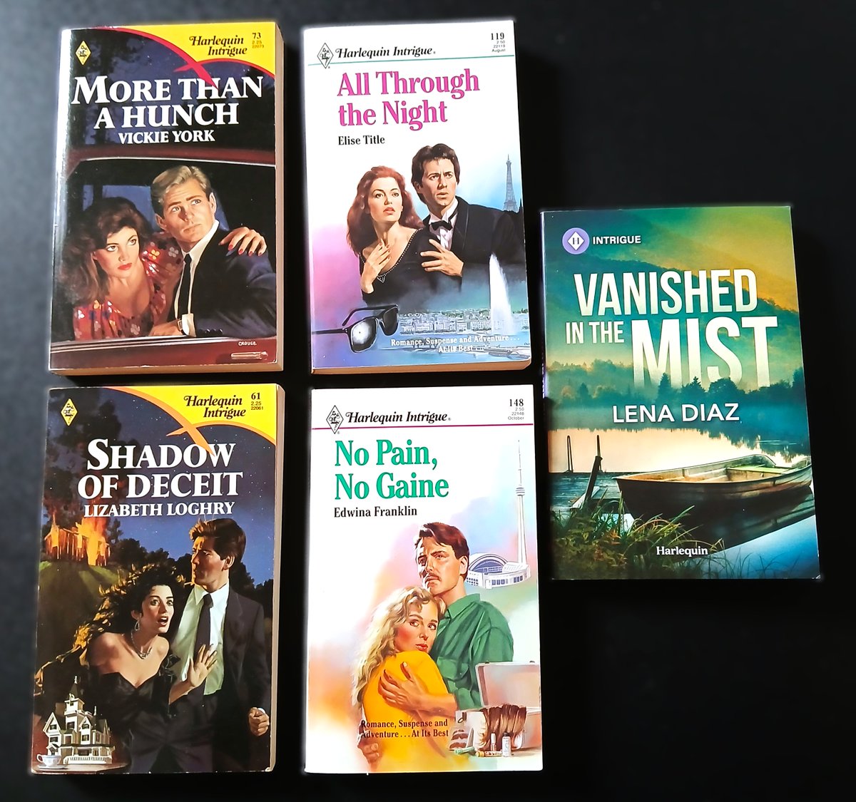 WildcardWares's tweet image. Lot of 5 Harlequin Intrigue Paperback Romance Novels
#Lot #Harlequin #Intrigue #Paperback #Romance #Novel #Ebay #WildcardWarehouse

ebay.com/itm/3364415356…