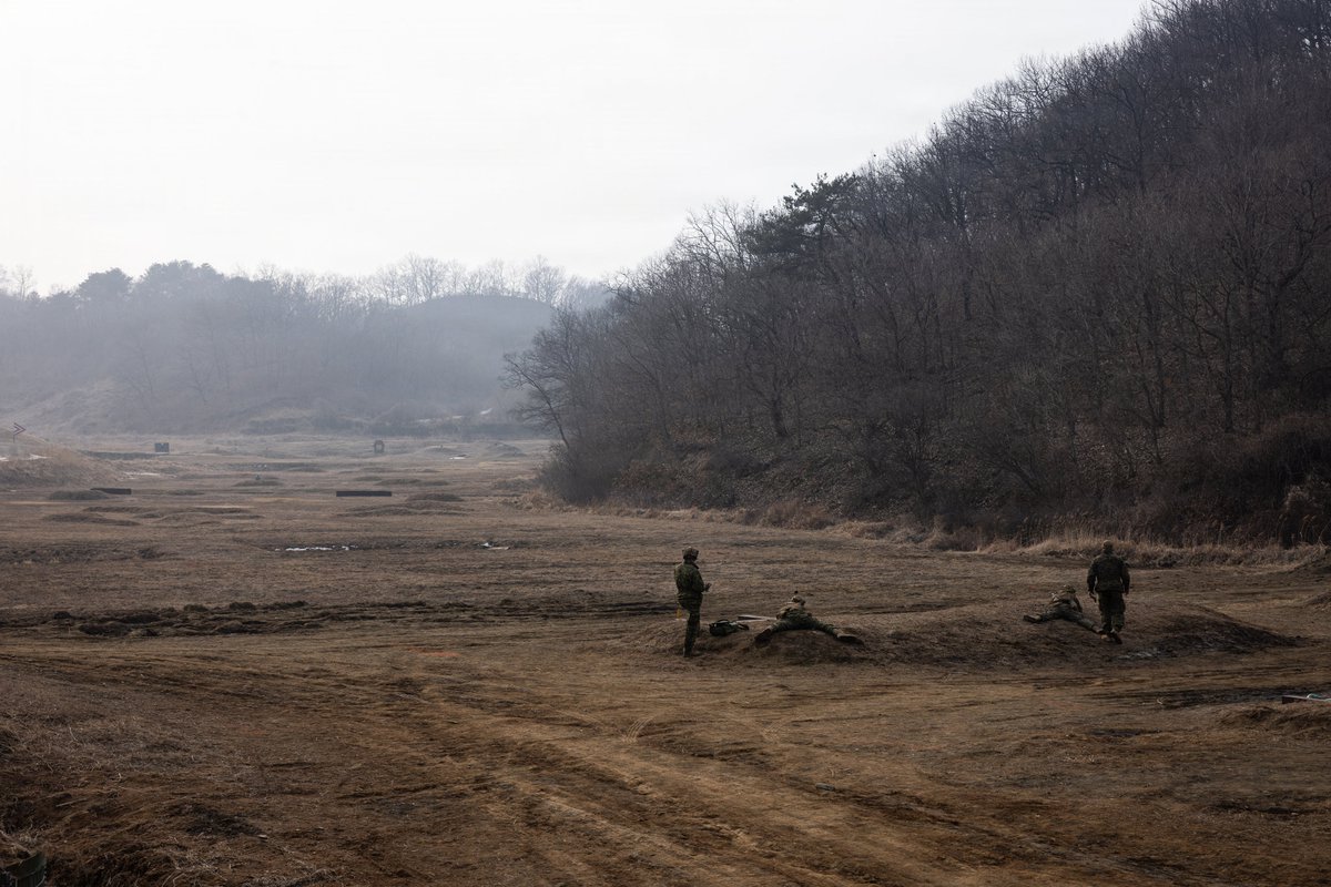 PacificMarines's tweet image. 🤝🇰🇷 @3d_Marine_Div U.S. Marines are training alongside our Republic of Korea allies during Exercise Korea Viper 26.2 at Camp Story, South Korea, Feb. 5, 2026. This live-fire range demonstrates our readiness and stability in the region.

📸: LCpl. Tucker Mocan | @USMC 
#Allies