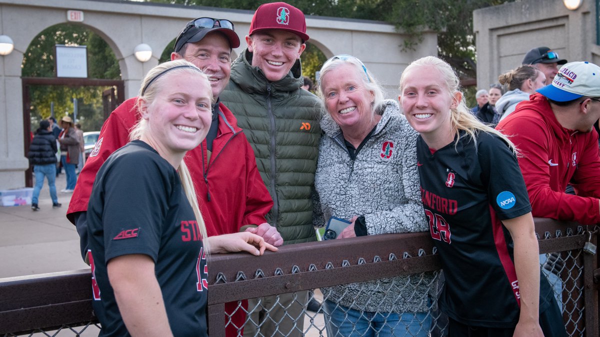 Stanford University tweet media