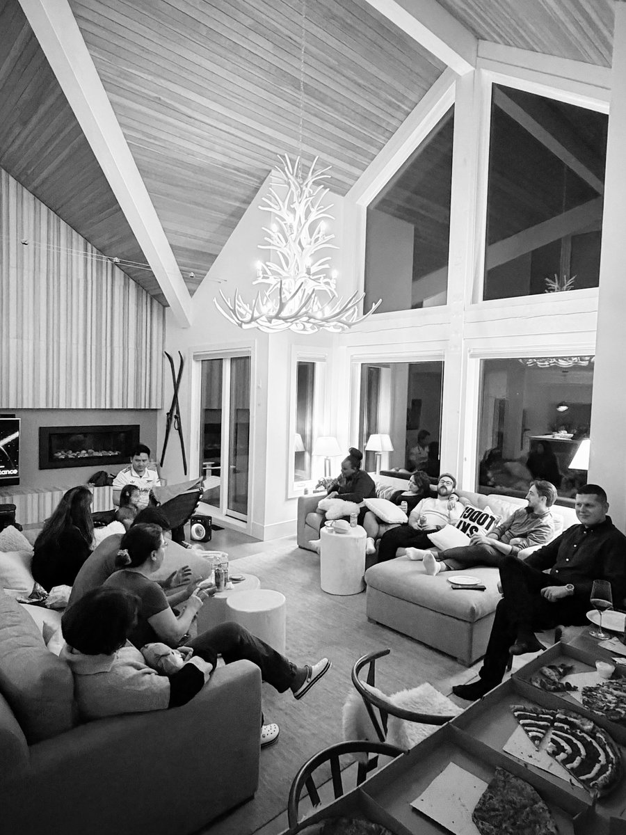 rtse_solutions's tweet photo. RTSE Ski Trip ⛷️ 
Our recent ski weekend in Whistler brought the team together outside of the office and strengthened the connections that support our work every day. Sharing new experiences and recharging as a group strengthened our teamwork and built even stronger relationships https://t.co/vWjJcw9mvi