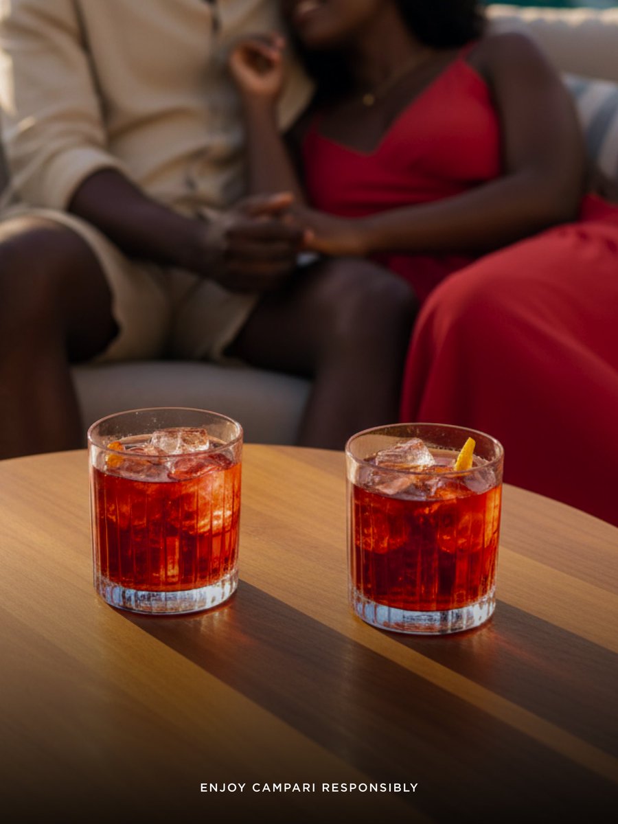 In every gesture, there’s a story.
In every story, there’s red.

#MakeItIconic
#Campari
#Negroni