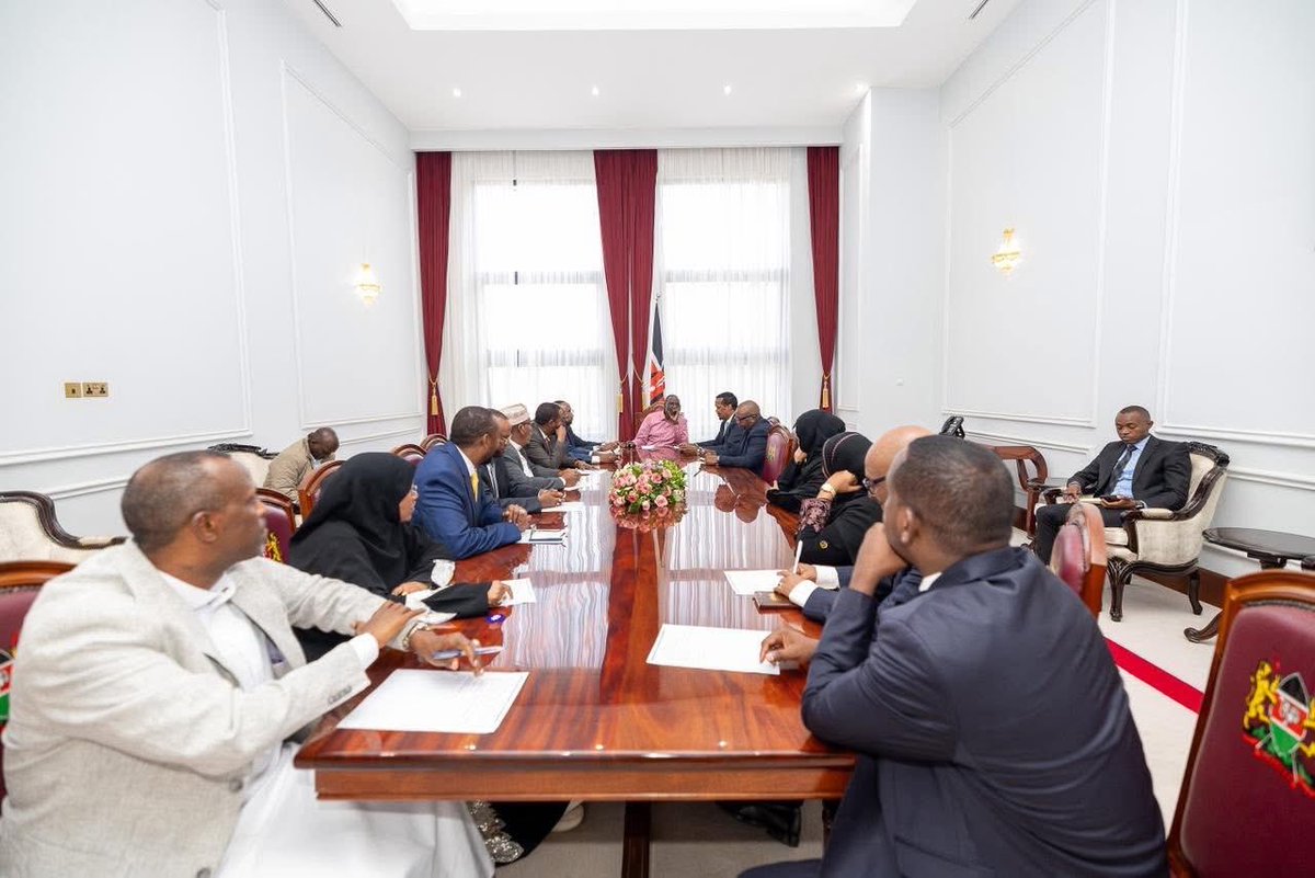 HussienWeytan's tweet photo. At State House, Nairobi, I attended a consultative session with the president of Republic of Kenya  H.E. Dr Willaim Ruto ,CGH @WilliamsRuto , where we discussed key priorities to unlock Mandera County’s full potential.

Our discussions centred on accelerating transformative development programmes across our vast county. We prioritised dependable electricity connectivity, improved road infrastructure, sustainable water supply, affordable housing, establishment of modern markets, and the construction of student hostels for each technical college across the six constituencies.

We also explored the immense potential of Northern Kenya as the next frontier for large-scale irrigated agriculture. As leaders, we agreed to begin identifying suitable land for commercial farming to strengthen food security, attract investment, and create meaningful employment opportunities for our youth.

The engagement reaffirmed our shared commitment to inclusive growth and equitable development for the great people of Mandera County.

The meeting brought together key national leaders, including the Cabinet Secretary for Roads and Transport, Davis Chirchir, EGH @davis_chirchir  , Cabinet Secretary (CS) for Water, Sanitation and Irrigation , Eng. Eric Muuga @mugaa_eric , Principal Secretaries, and the county leadership led by H.E. Mohamed Adan Khalif, Senator Ali Ibrahim Roba, and all Members of Parliament from our county’s six constituencies.