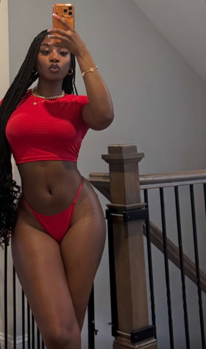 Is Red My Color ? 😍😍😍