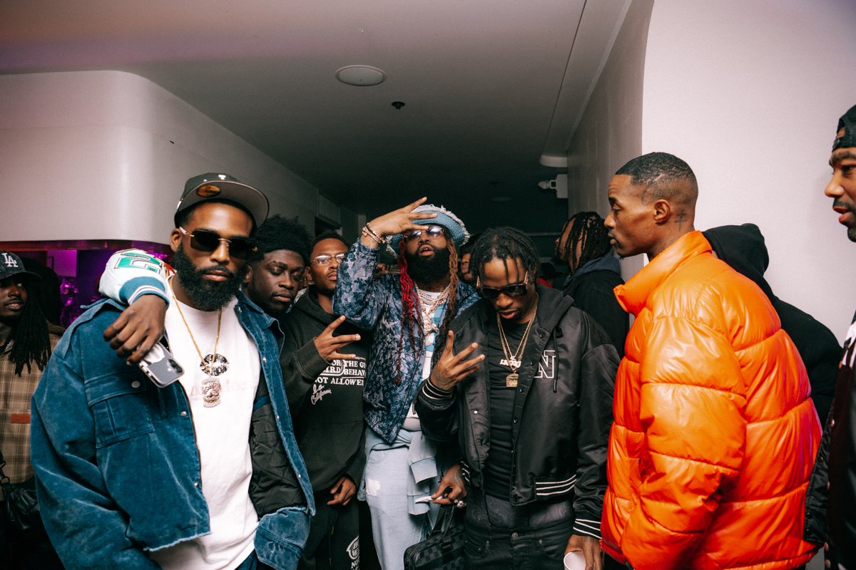 Sunlit.Media tweet media