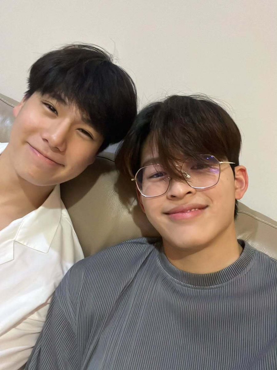 i miss phubread and pangpond so much😞🍞