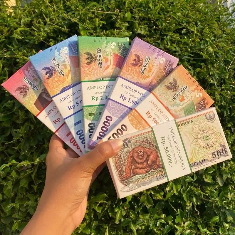 hiylemonade's tweet photo. Amplop Lebaran Uang Segepok

Rate: 4.9
Link: https://t.co/4blSPqvtWw

Desain unik yang bikin orang nyengir waktu dapet amplopnya. https://t.co/83w1PLmlC1