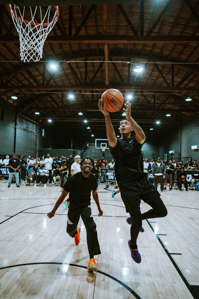 Sunlit.Media tweet media