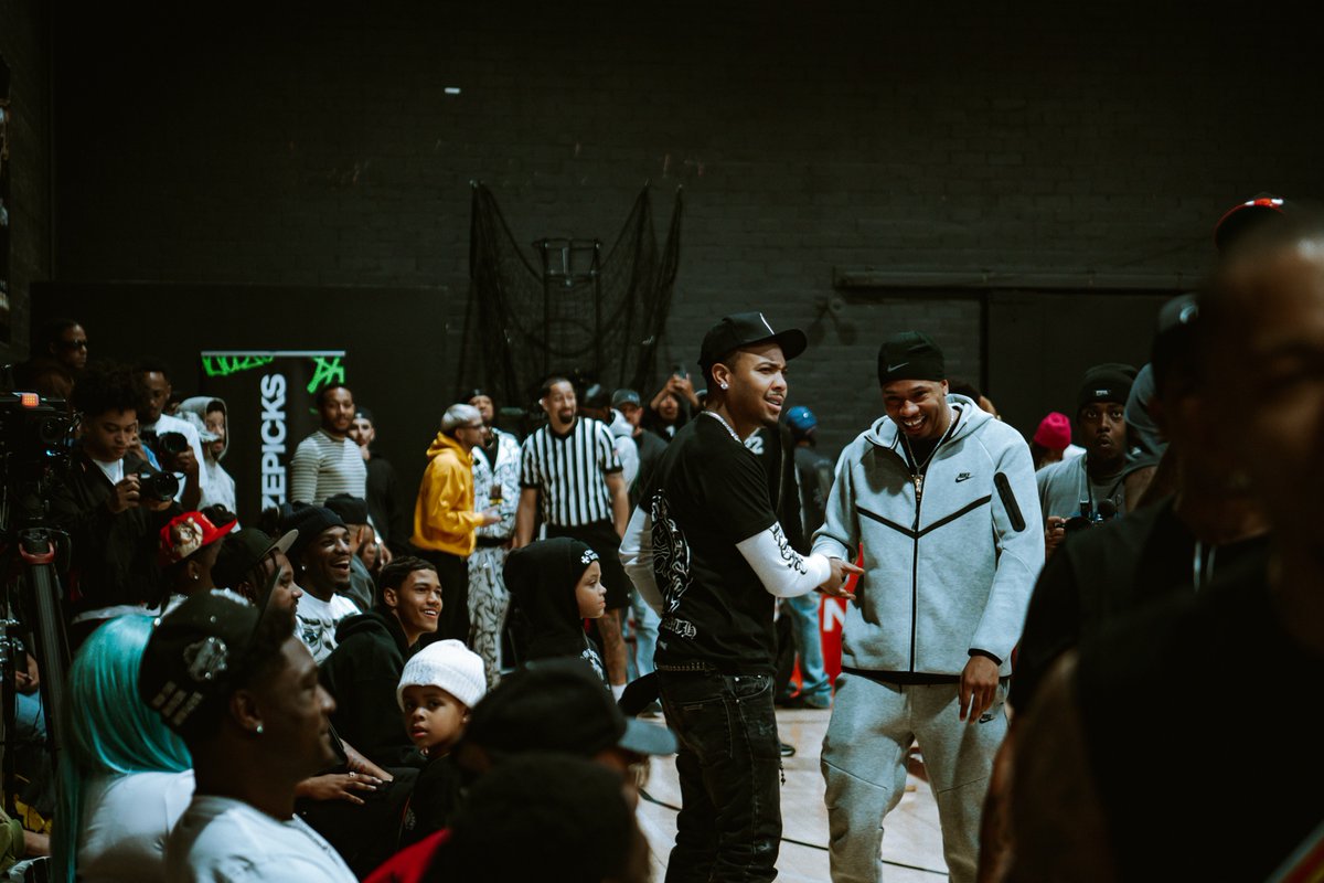 Sunlit.Media tweet media