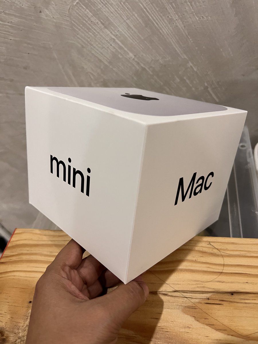 Ya está la Mac mini, a qué hora me da dinero?

Jaja