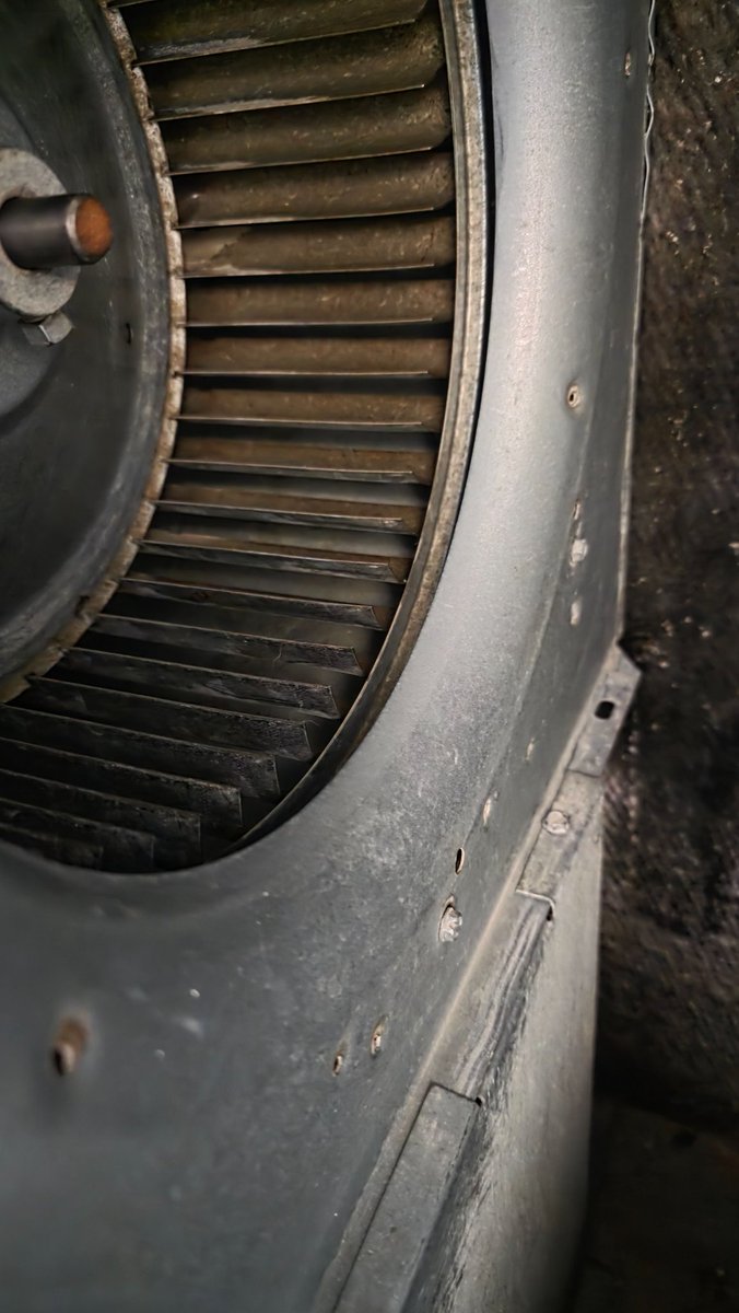 MacAttackHvac's tweet photo. Blower before and after. Coil was just a sheet of debris. https://t.co/9h51n1MgP5