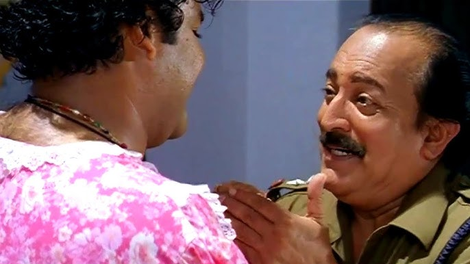 Karnnan2255's tweet photo. ആരും കാര്യം ആക്കാതെ അങ്ങ് പോകുമായിരുന്ന കേരള സ്റ്റോറി 2 സിനിമക്ക് കേരളത്തിൽ ഹൈ ലെവൽ പരസ്യം നൽകിയ കമ്മികൾക്കു നന്ദി.
ഇവനൊക്കെ എവിടെ പരിപാടി അവതരിപ്പിച്ചാലും 😂
#KeralaStory_2 #PorkFest
നന്ദി കമ്മികളെ ഒരായിരം നന്ദി https://t.co/L3Mzvi0JBB