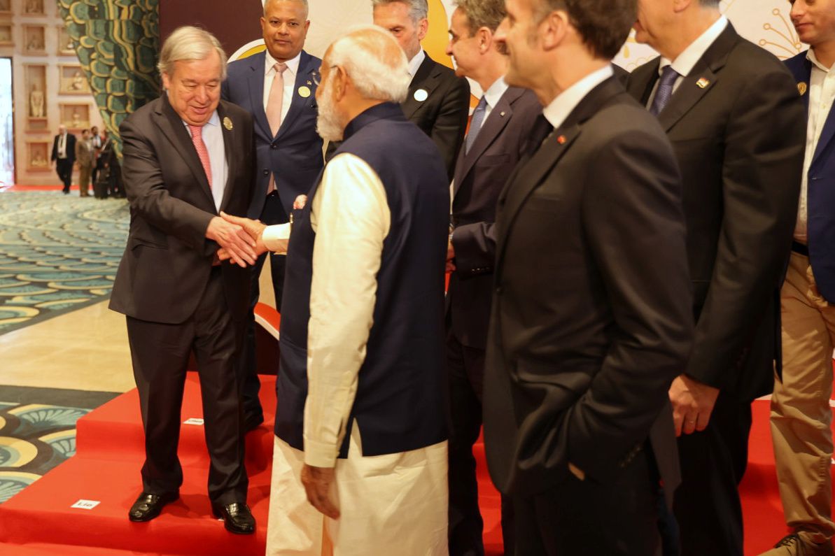 UNinIndia's tweet image. "The message of this Summit is simple: 

Real impact means technology that improves lives &amp;amp; protects the planet. So let’s build AI for everyone – with dignity as the default setting."

@UN Secretary-General @antonioguterres in his opening remarks to #AIImpactSummit. 

#AIforGood