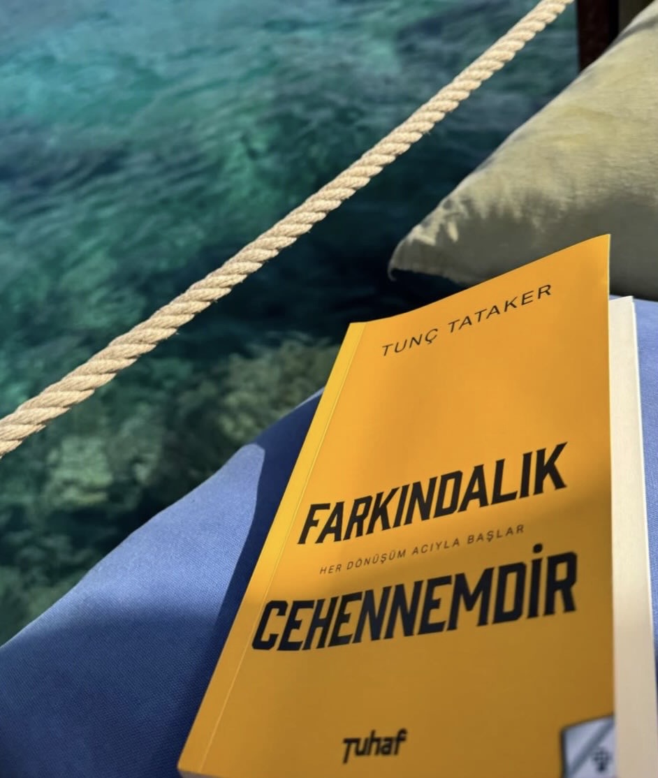 Kızmanız gerekip kızamadığınızda karşı taraf size kızar, terk etmek isteyip terk edemediğinizde karşı taraf sizi terk eder, haklı olduğunuzu söyleyemediğinizde karşı taraf sizi suçlar. Bu hep böyle olmuştur. Vermeniz gereken tepkiyi veremediğinizde enerji karşıya geçer. 

Bu