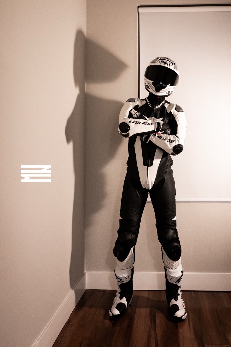 nightwalker tweet media