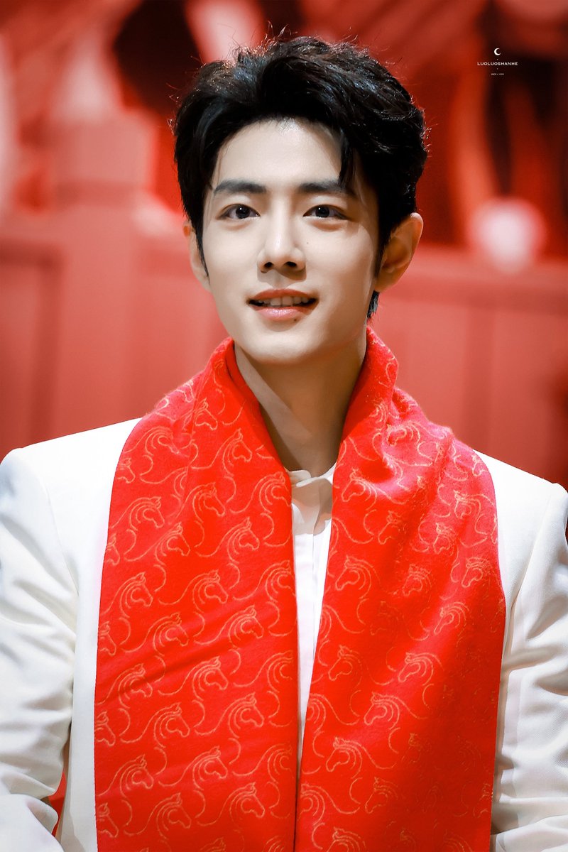 sigh. he's so pretty.